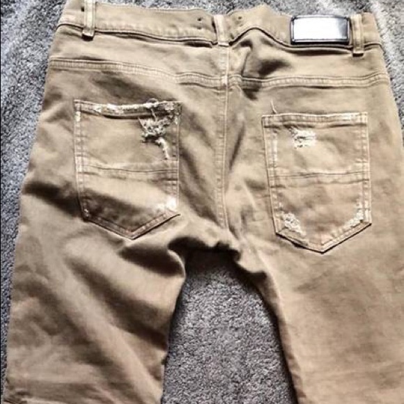 Amiri Jeans - Picture 2 of 4